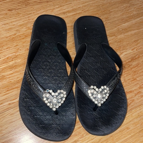 Twisted Heart Flip flops.   Two pairs.  size 7. Brown and black - Picture 2 of 4